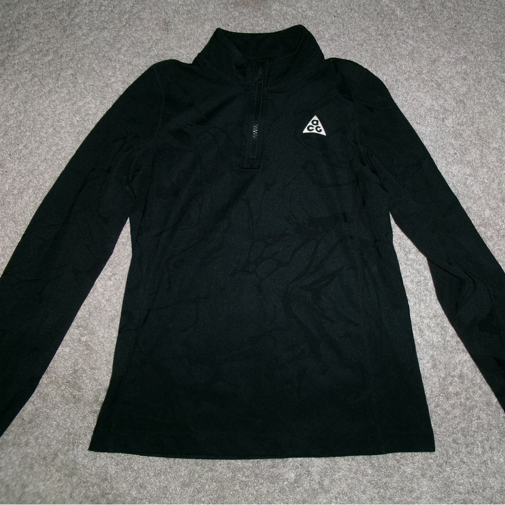 Nike ACG Black Quarter-Zip Top